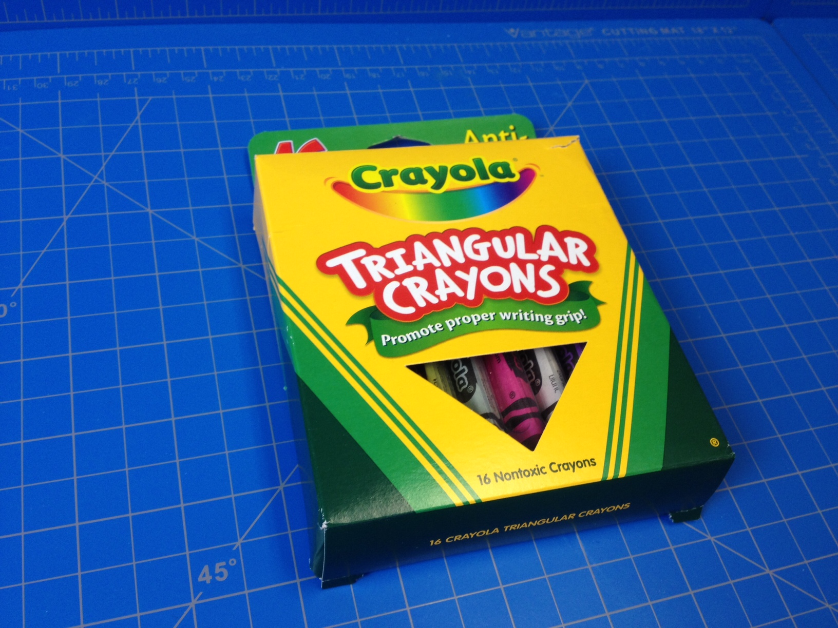 When Toys Rule The World: Toyologist Review: Triangular Crayon Set